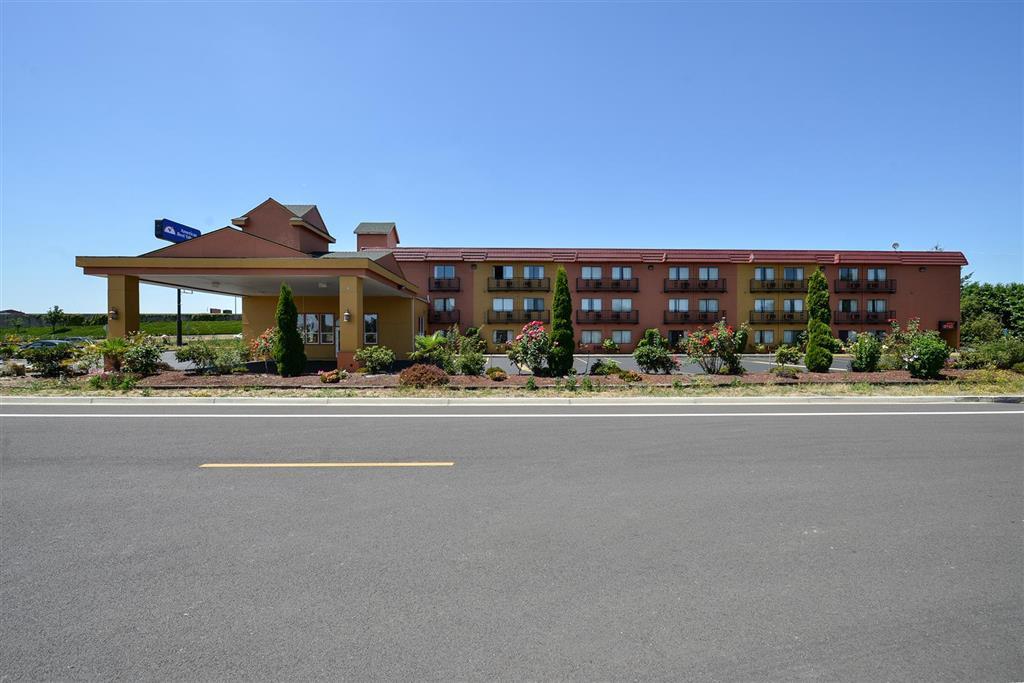 Capital Inn & Suites Salem Ngoại thất bức ảnh